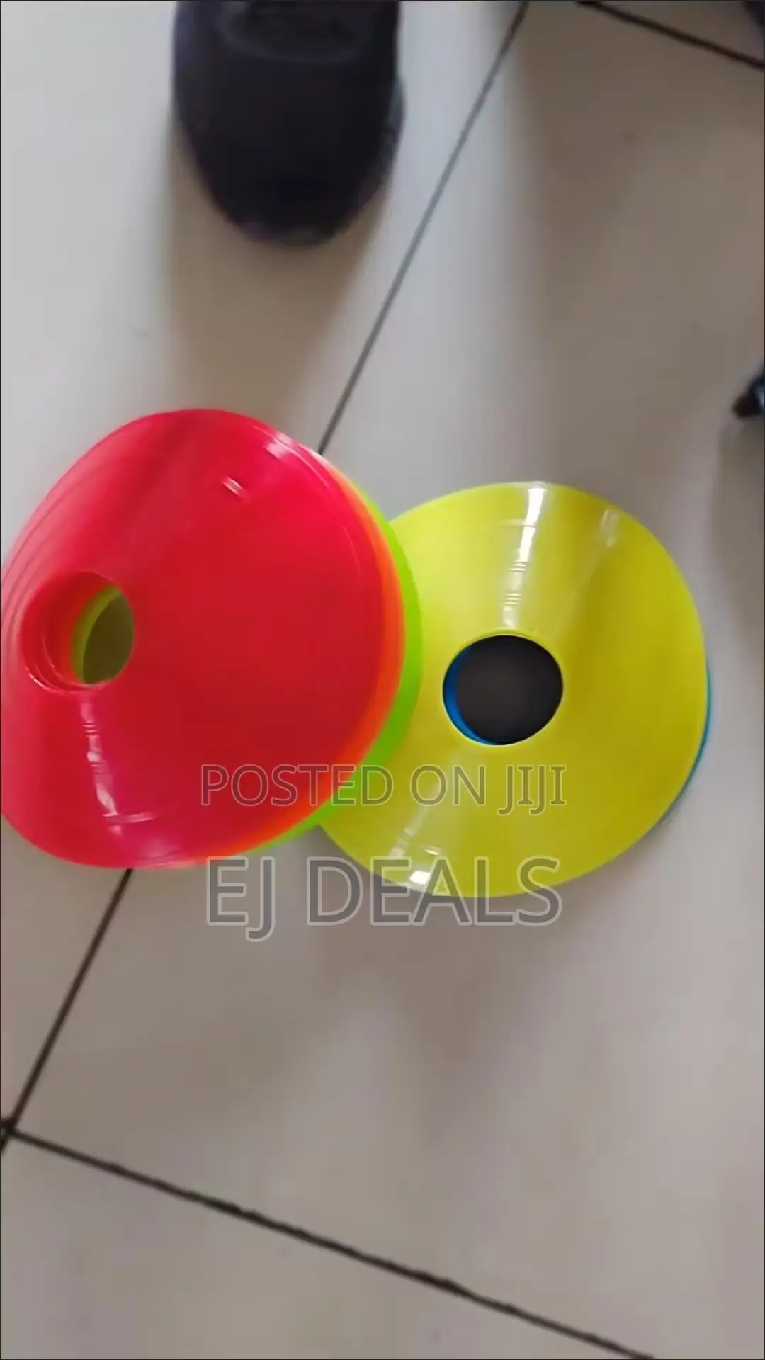 Multipurpose Football Cones 25 Pieces
