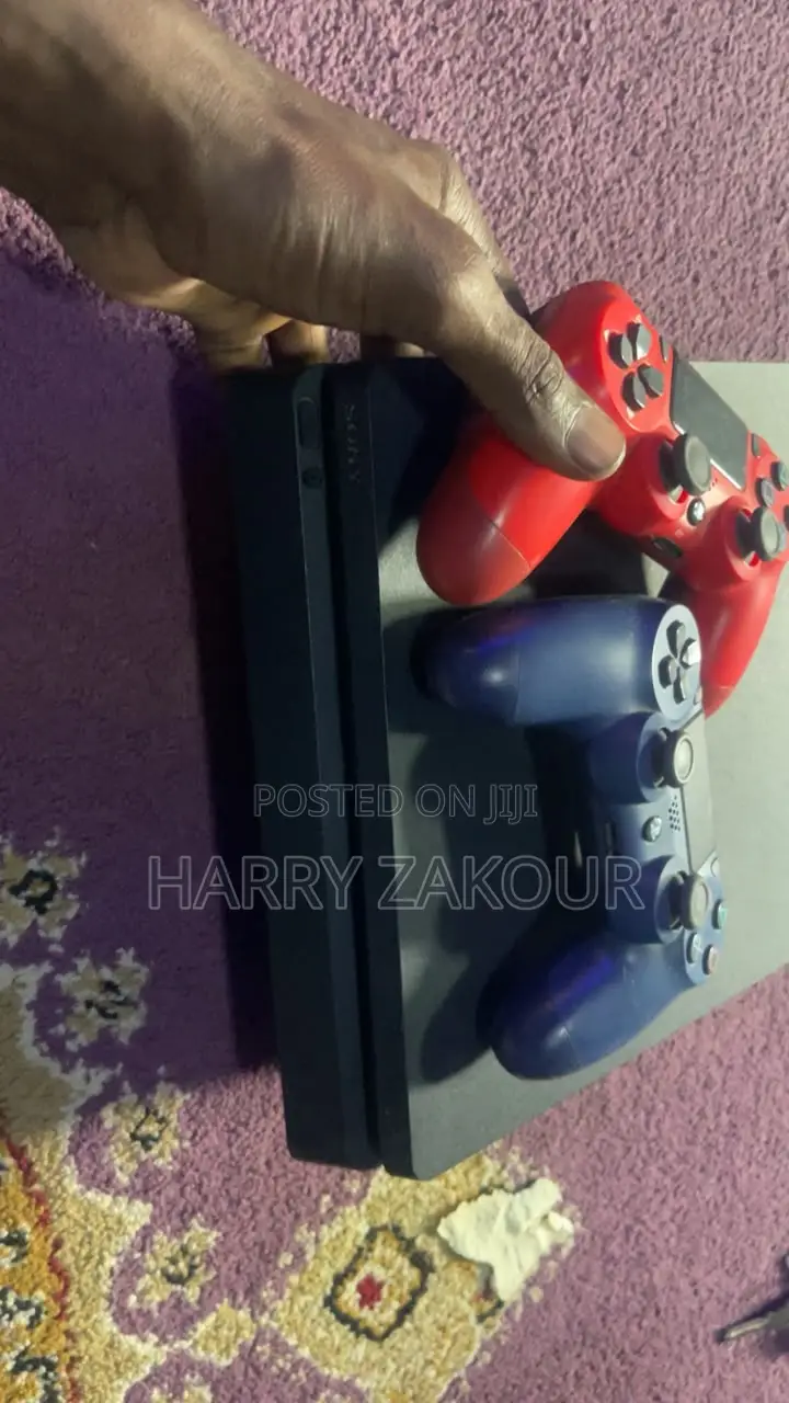 Ps4 Slim With Two Ps4 Controllers