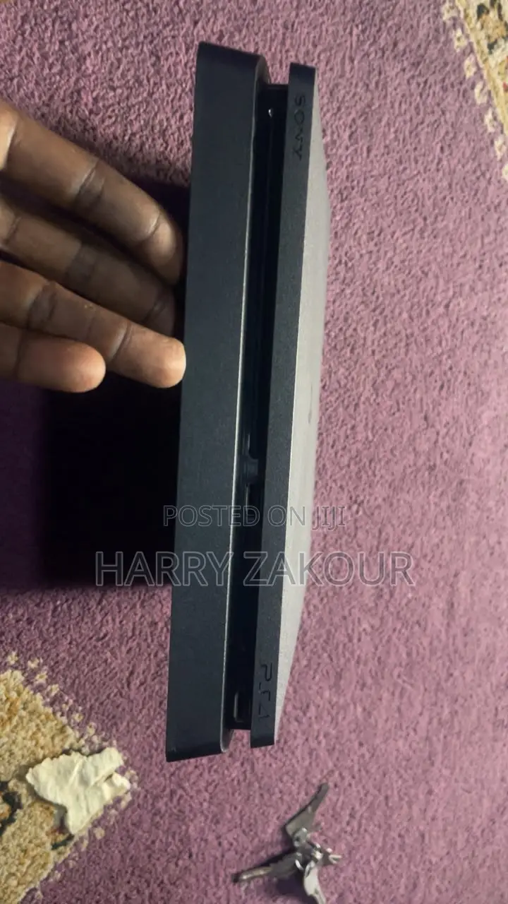 Ps4 Slim With Two Ps4 Controllers