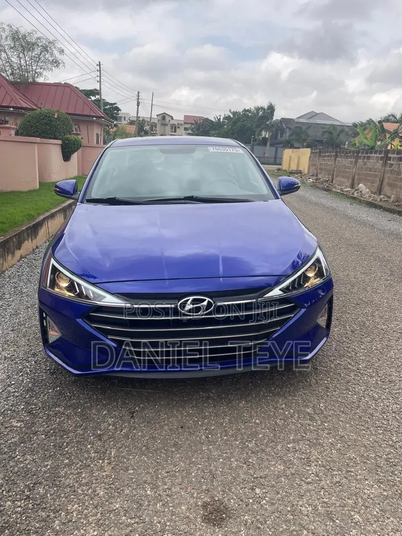 Hyundai Elantra 2019 Blue