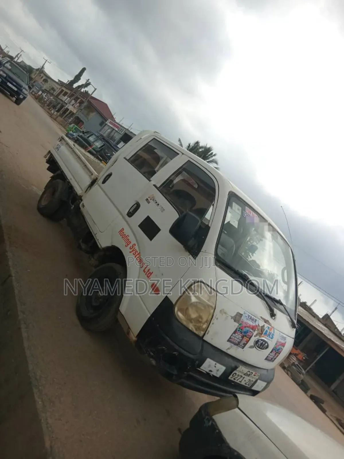 White Kia Bongo 3 Truck