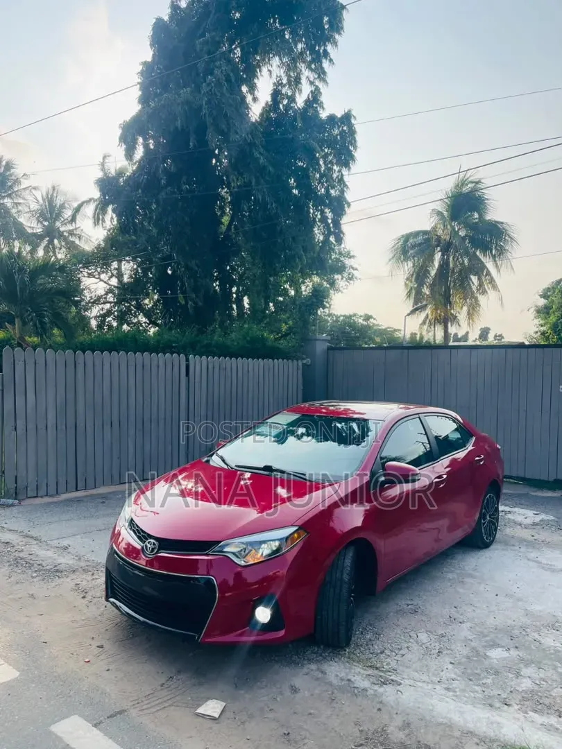 Toyota Corolla 2016 Red