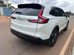 Honda CR-V Sport Touring Hybrid AWD 2026 White