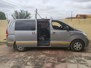 Hyundai Starex 2013 Silver