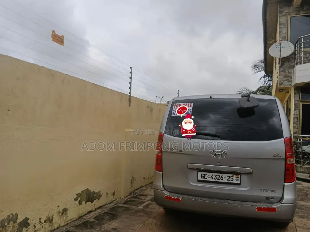 Hyundai Starex 2013 Silver
