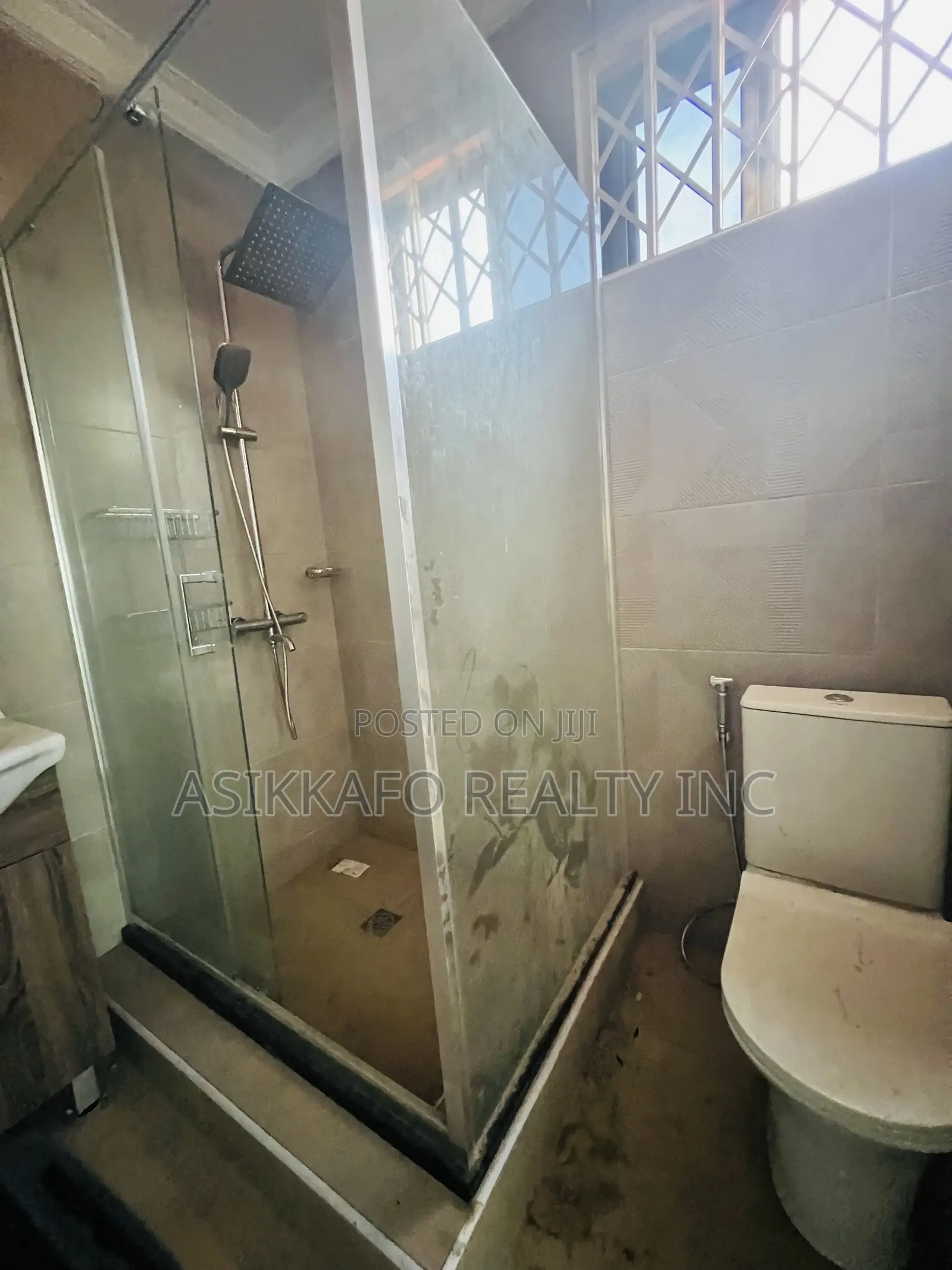2bdrm Apartment in Baatsona, Spintex for rent