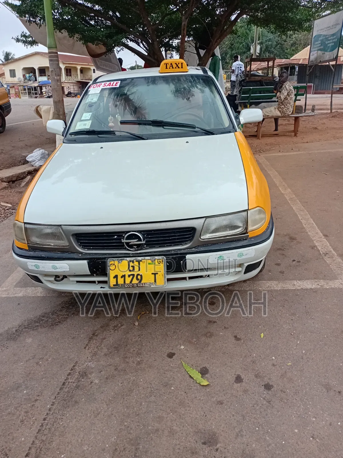 Opel Astra 1998 White