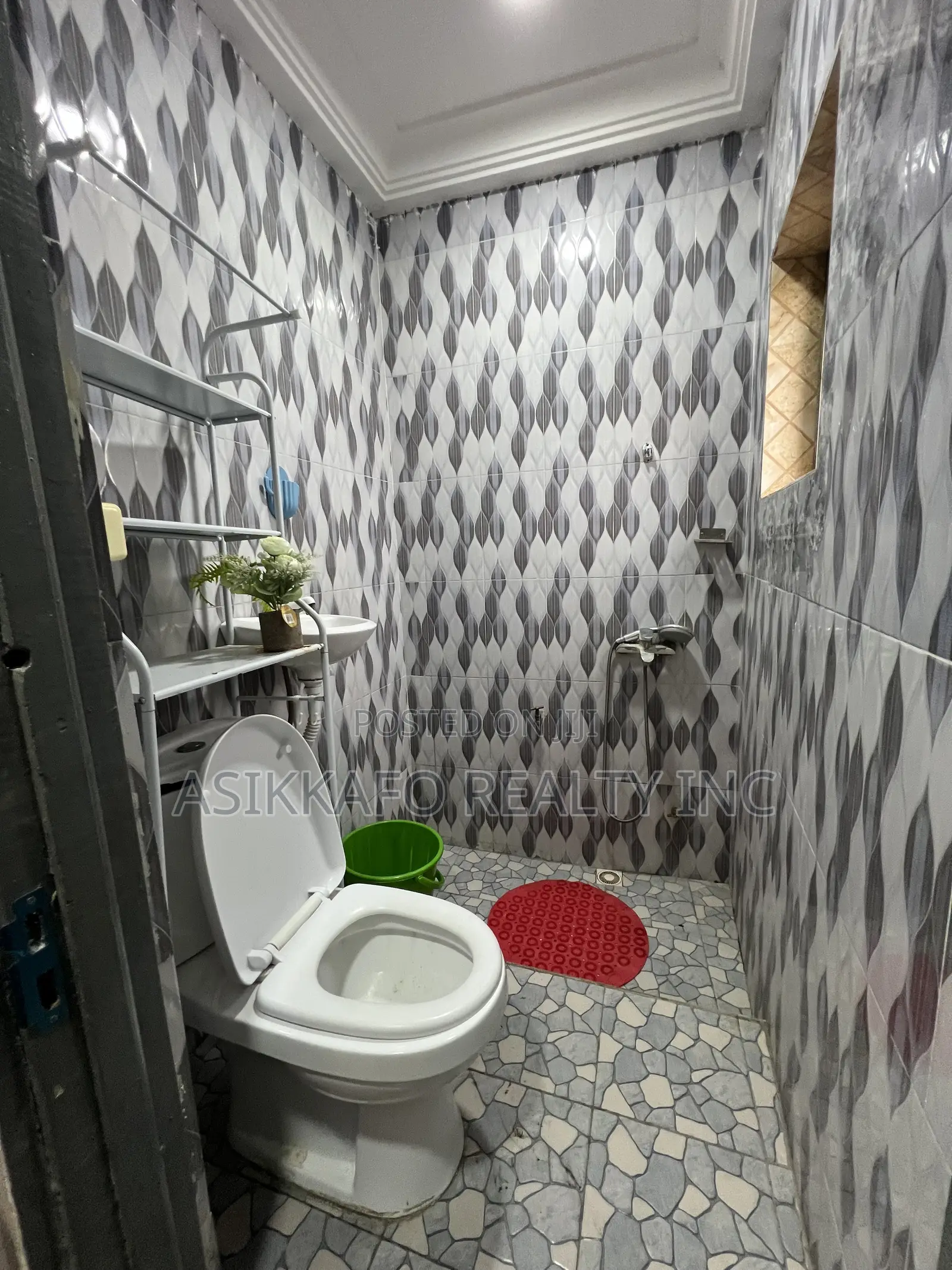 Furnished 1bdrm Apartment in Addogonno, Spintex for rent