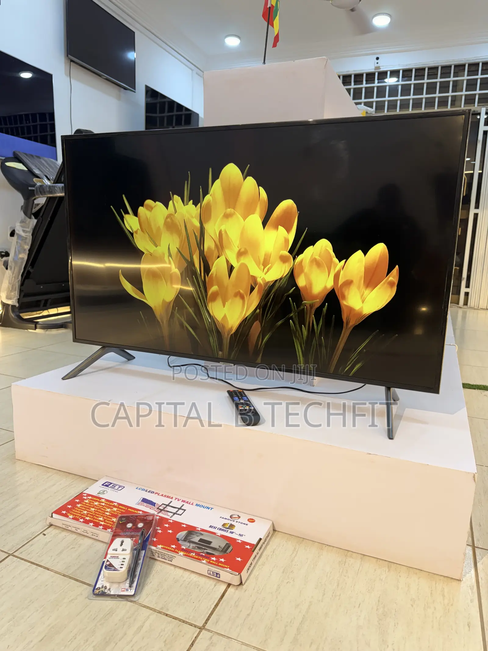 50inches Samsung UHD HDR SMAER Machine