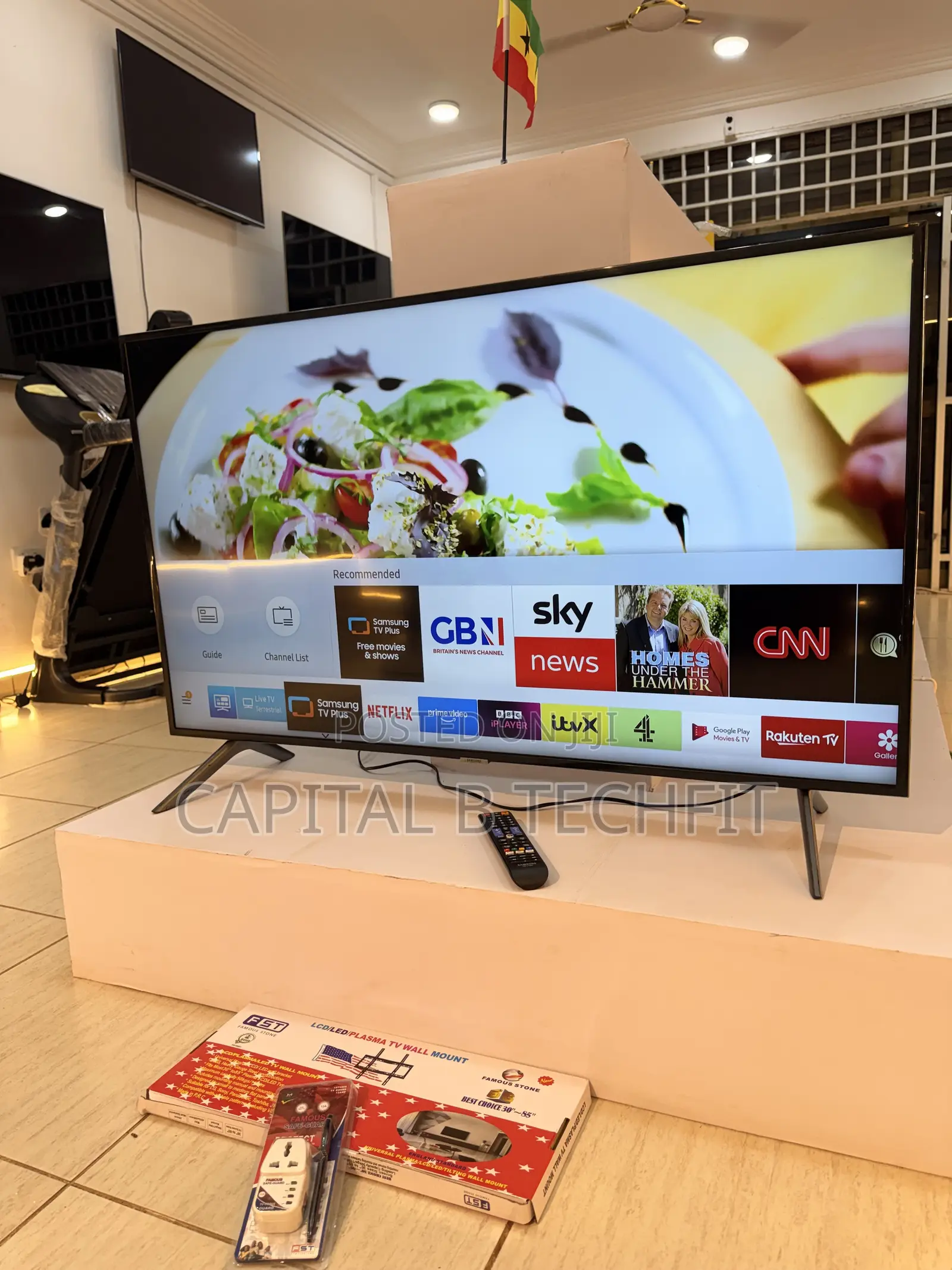 50inches Samsung UHD HDR SMAER Machine