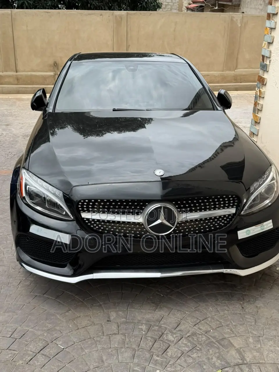 Mercedes-Benz C300 2018 Black