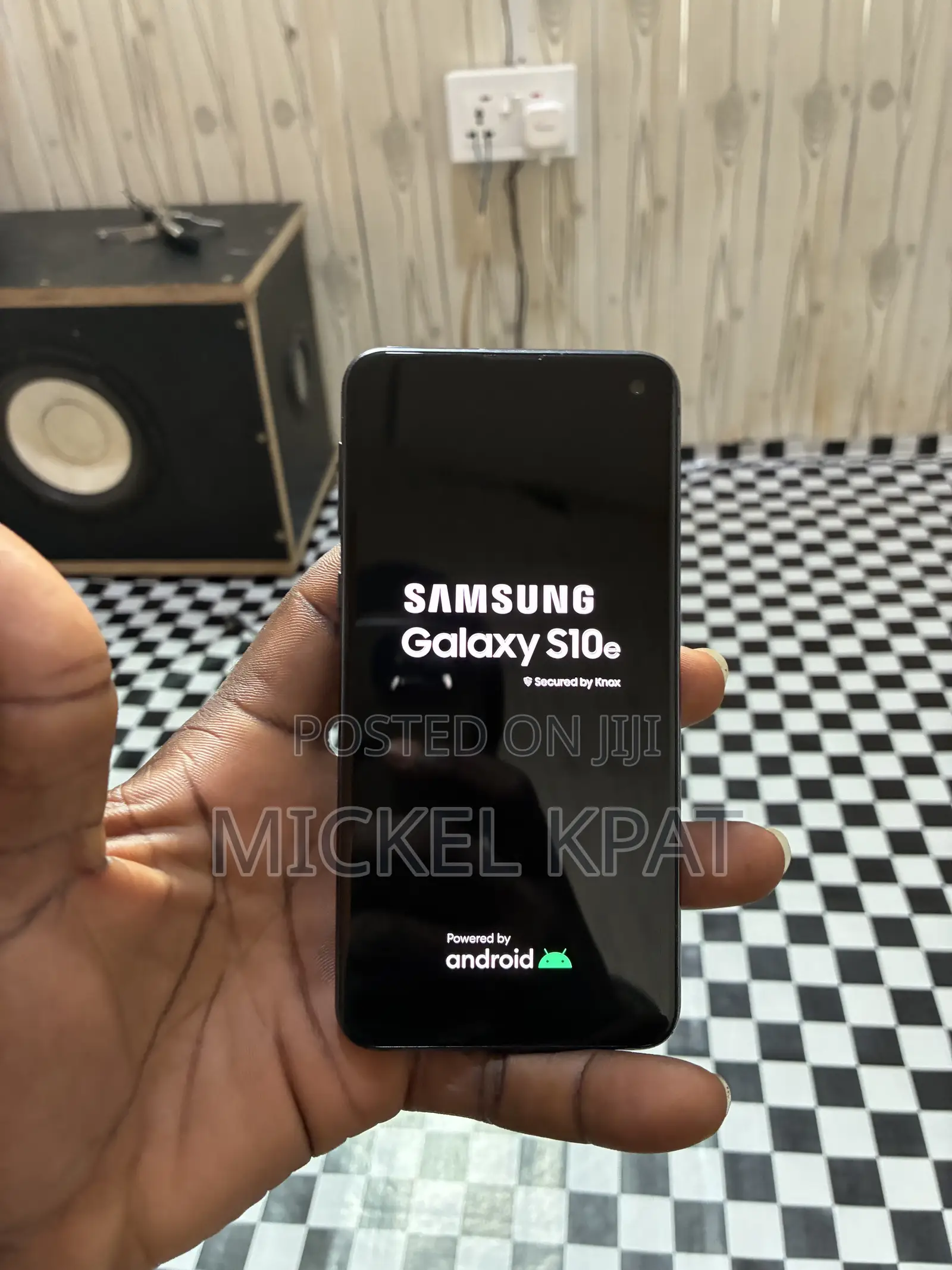 Samsung Galaxy S10e 128 GB Black