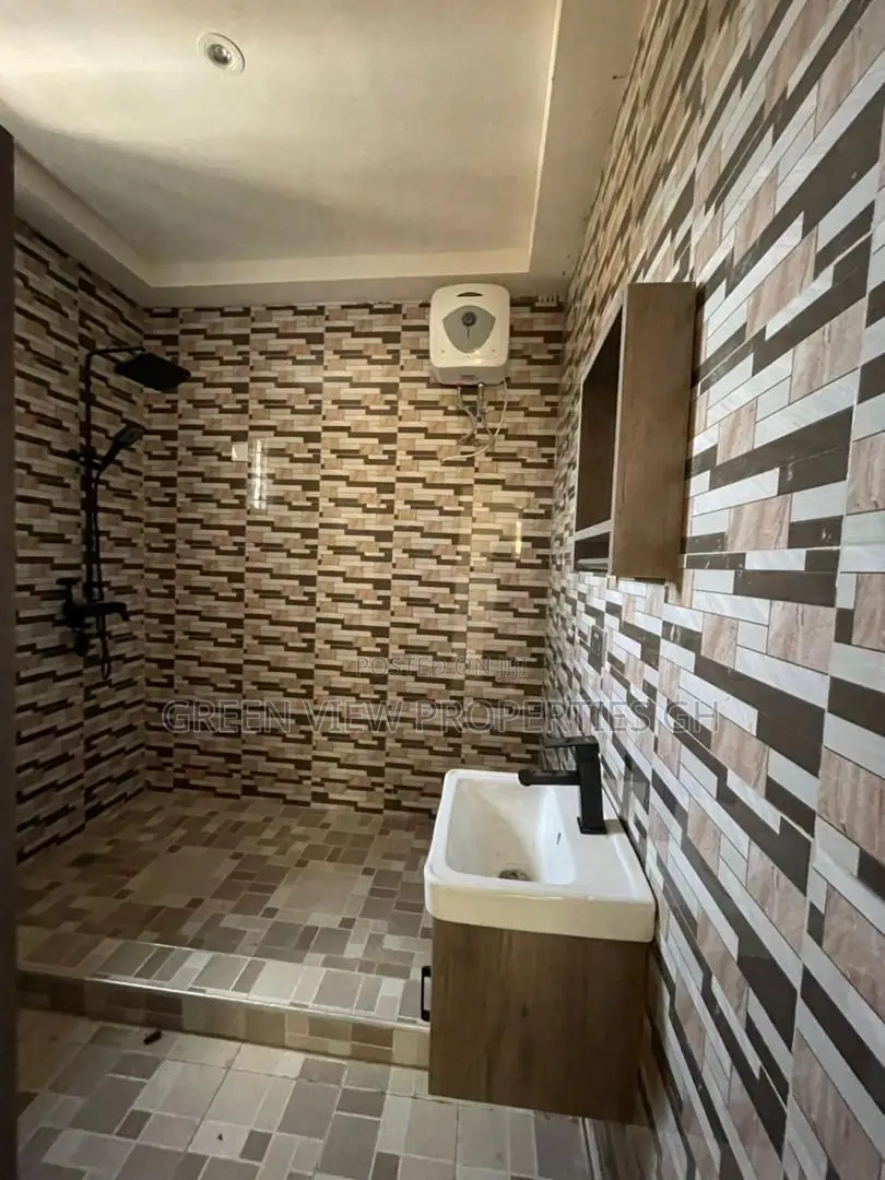 3bdrm Apartment in Ga South Municipal for rent