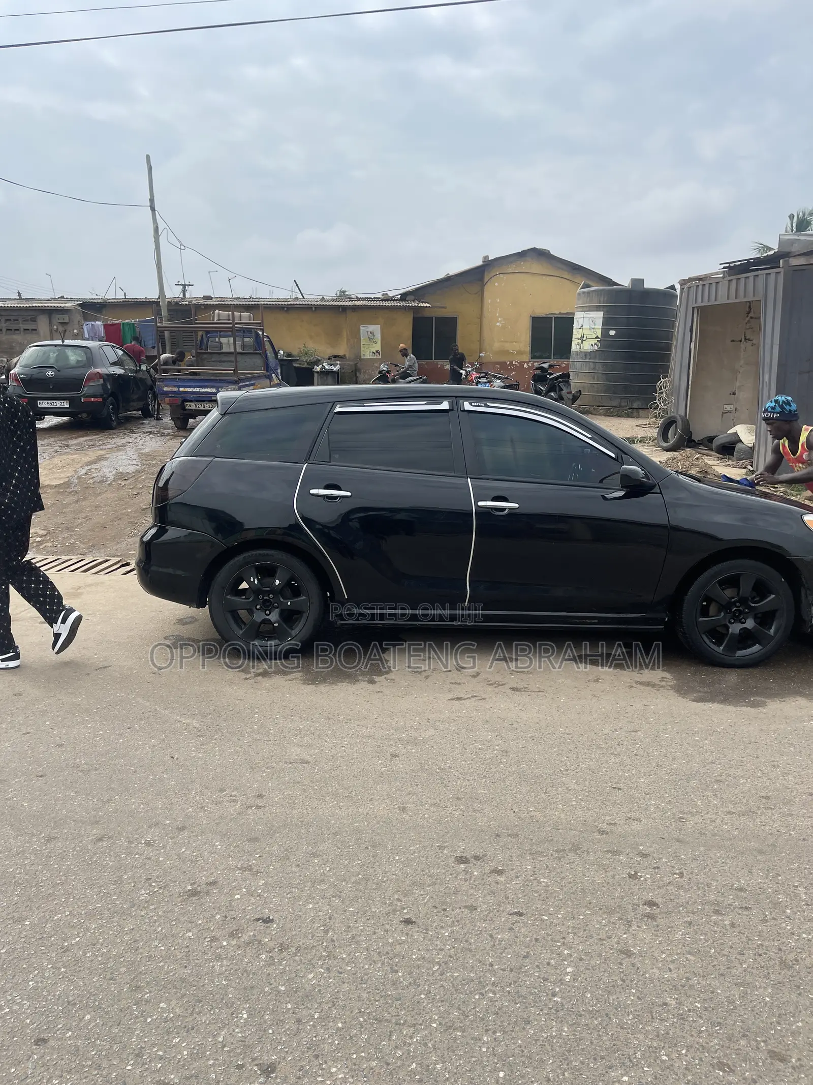 Toyota Matrix XR Hatchback FWD (1.8L 4cyl 4A) 2006 Black
