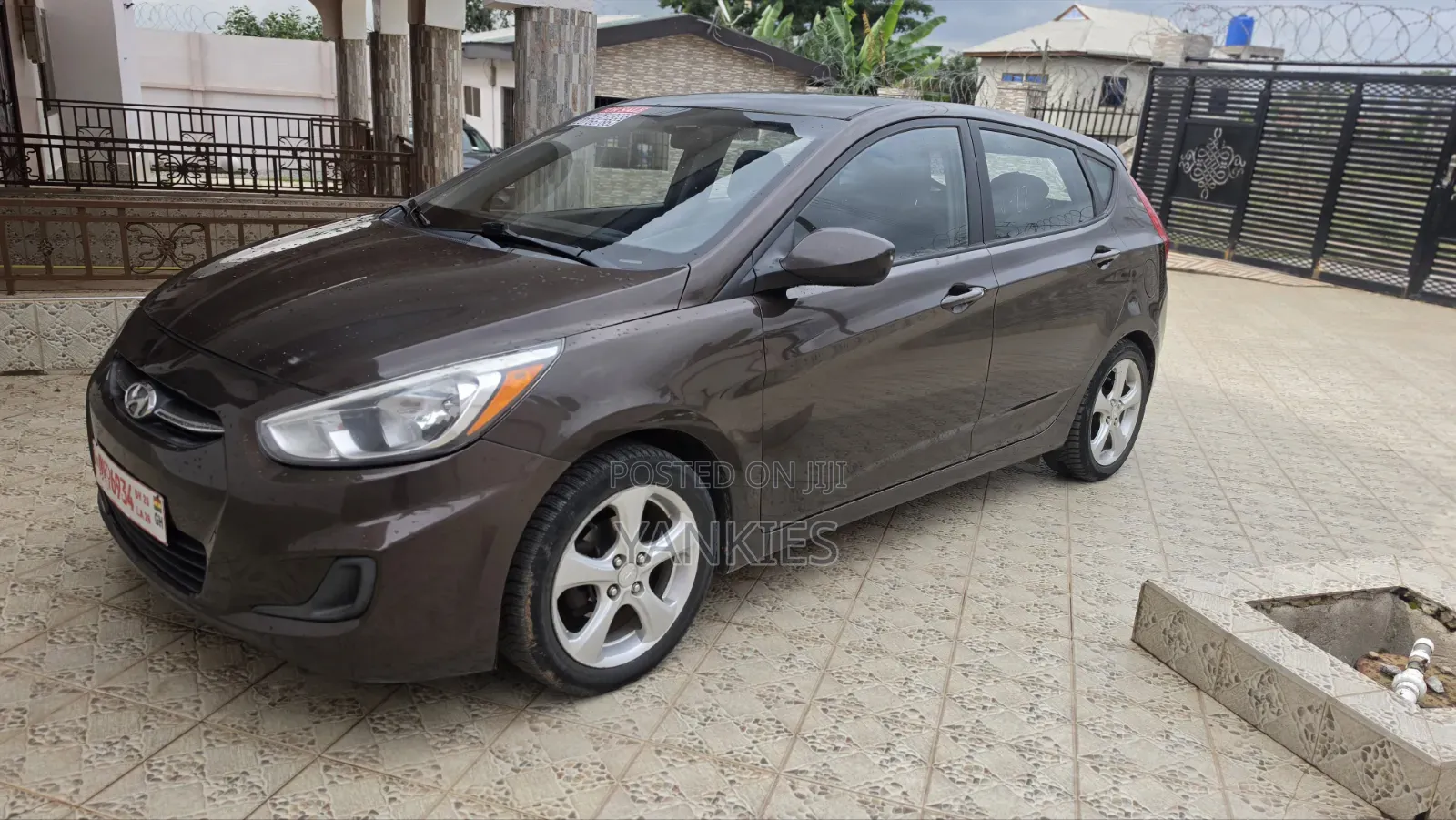 Hyundai Accent GS 4dr Hatchback (1.6L 4cyl 6A) 2015 Brown