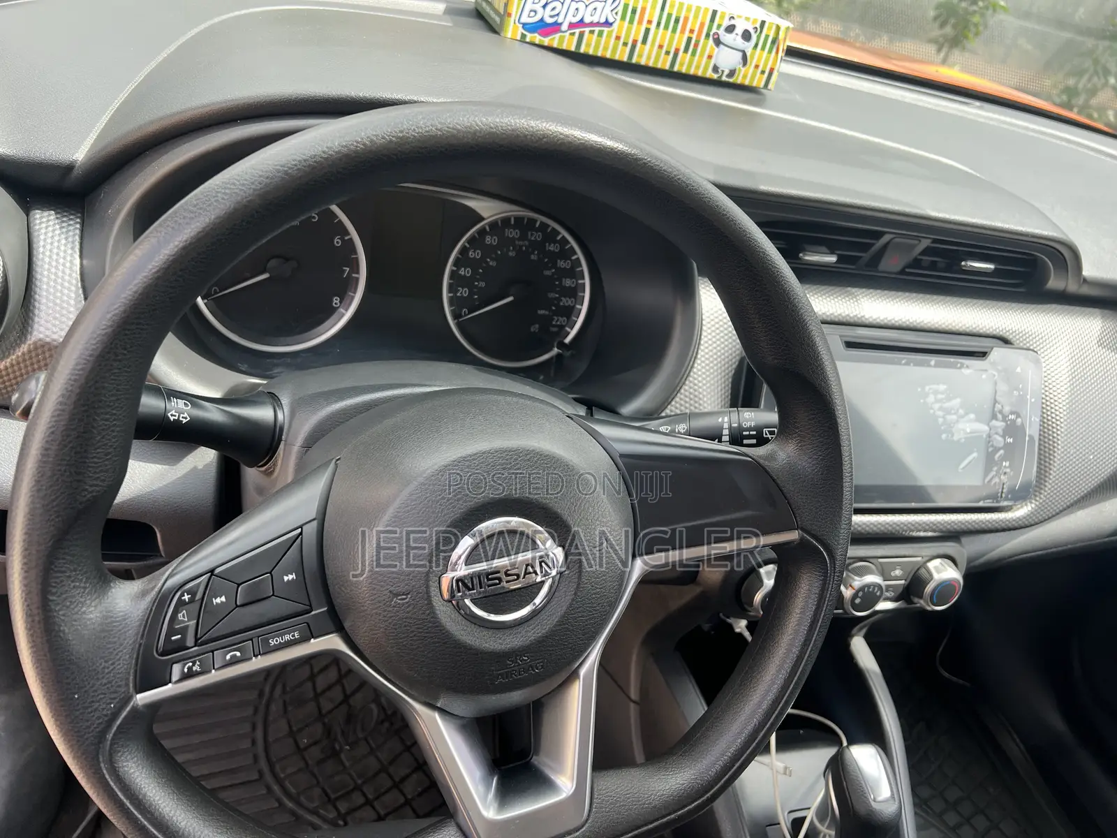 Nissan Kicks S 2018 Orange