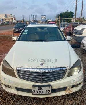 Mercedes-Benz C300 2009 White