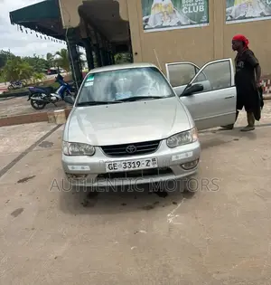 Toyota Corolla 1.6 Sedan 2002 Ivory