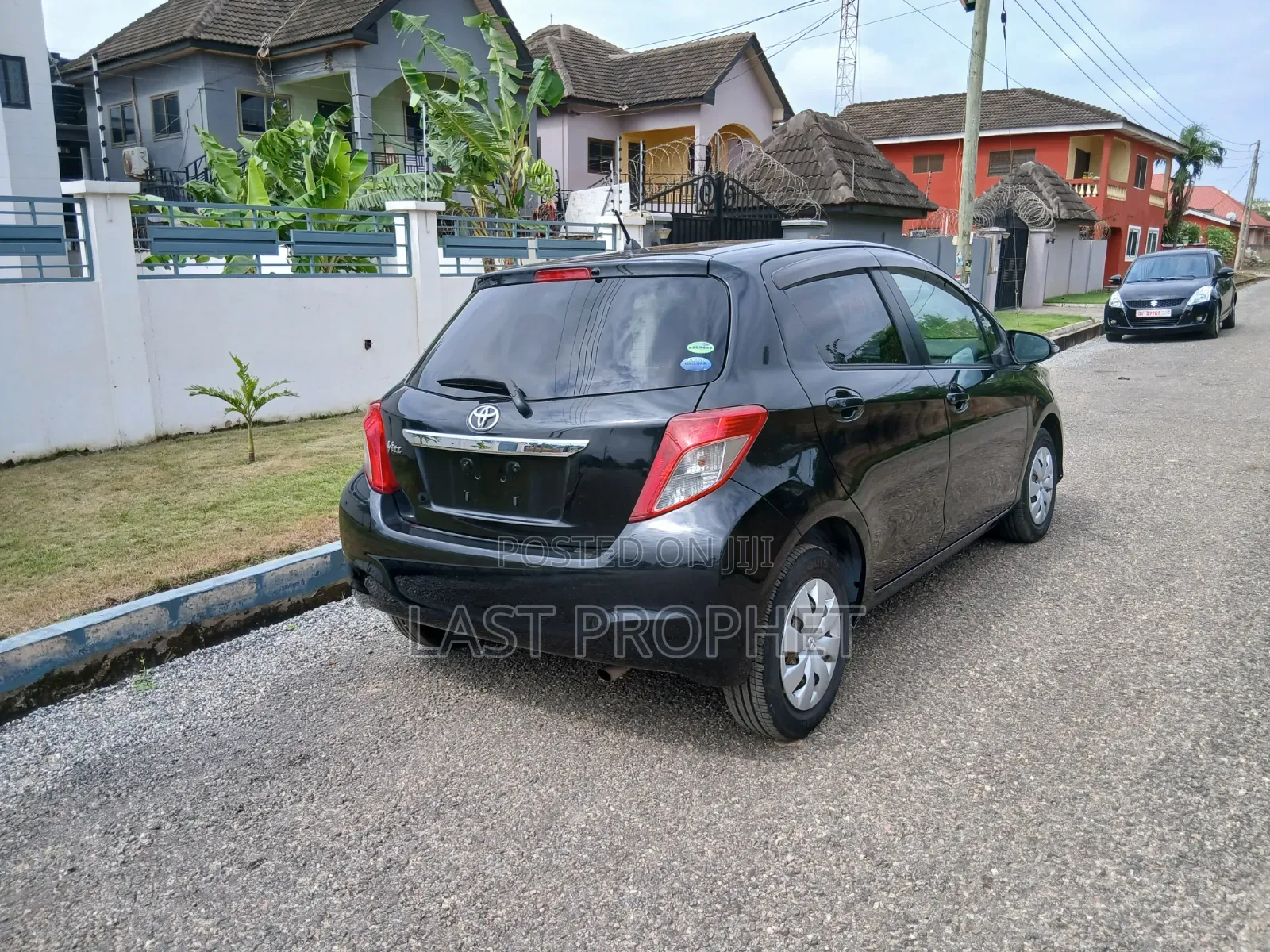 Toyota Vitz 2014 Black