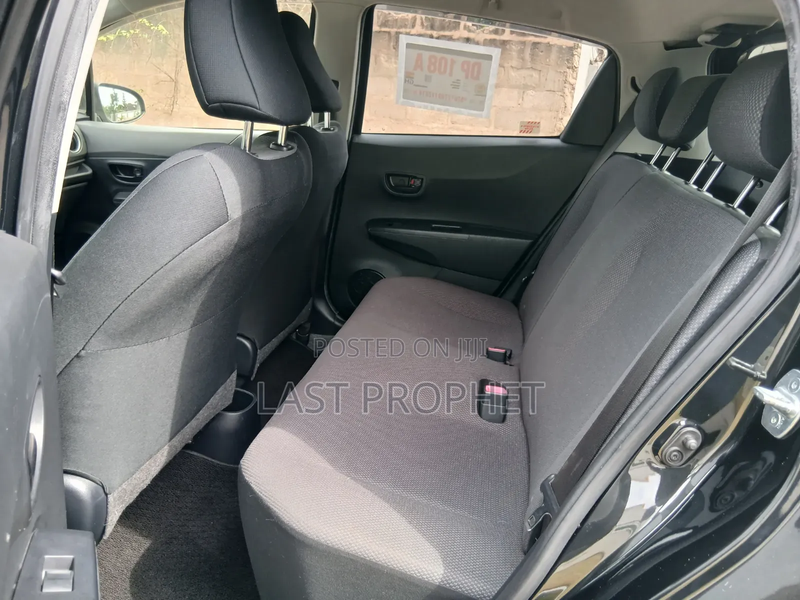Toyota Vitz 2014 Black