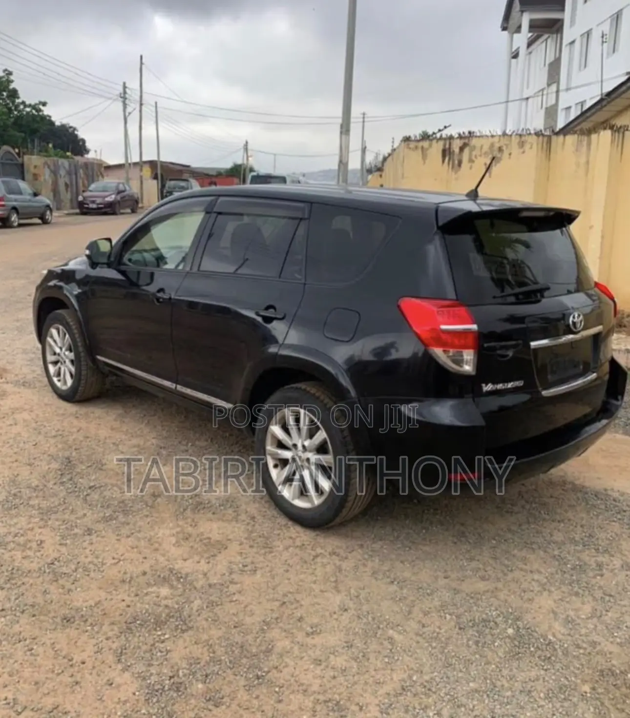 Toyota Vanguard 2012 Black