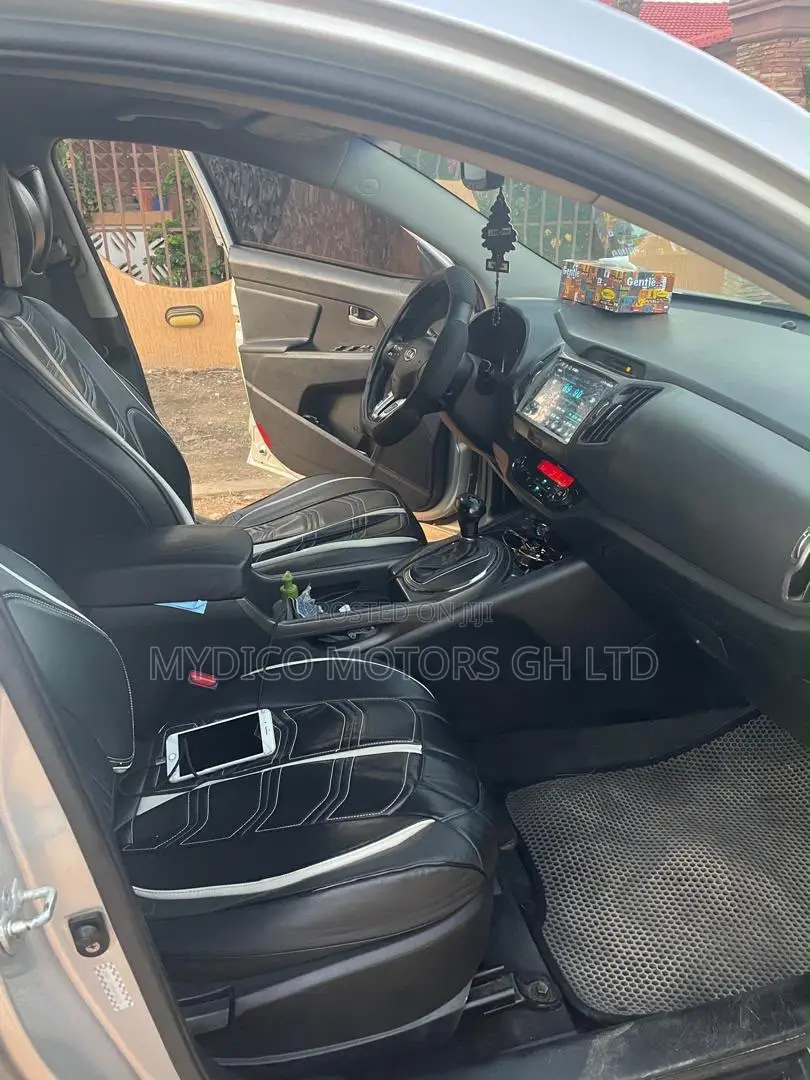 Kia Sportage EX 4dr SUV (2.4L 4cyl 6A) 2012 Silver
