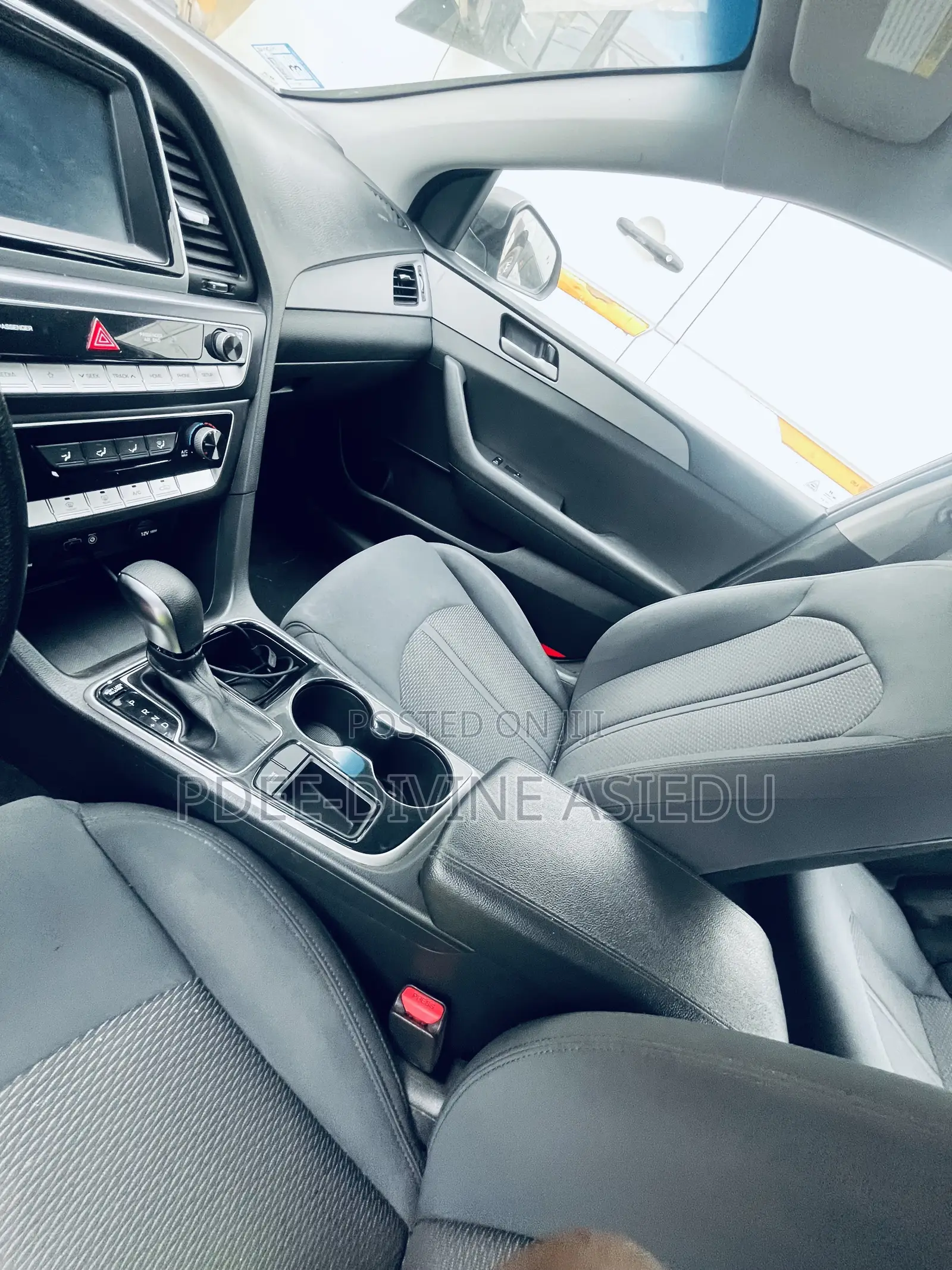 Hyundai Sonata SE 2018 Gray