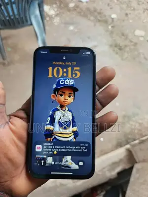 Apple iPhone 12 64 GB Black