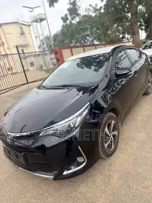 Toyota Corolla 2017 Black