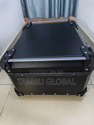 Brand New 80L Heavy Duty Aluminum Motorcycle Delivery Box With a Lock