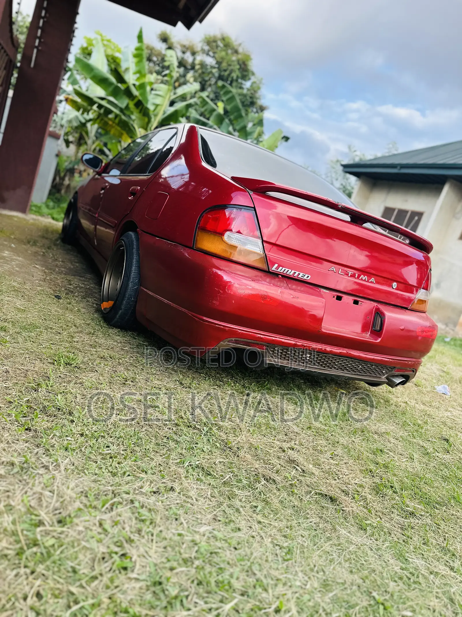 Nissan Altima Automatic 2001 Red