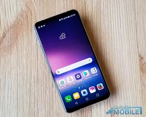 New LG V30 64 GB Black