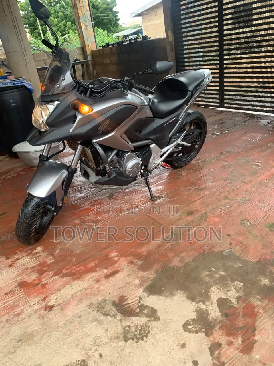 Honda NC700X 2013 Silver