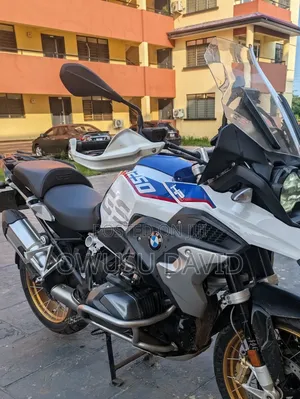 New BMW R1250GS 2020 White