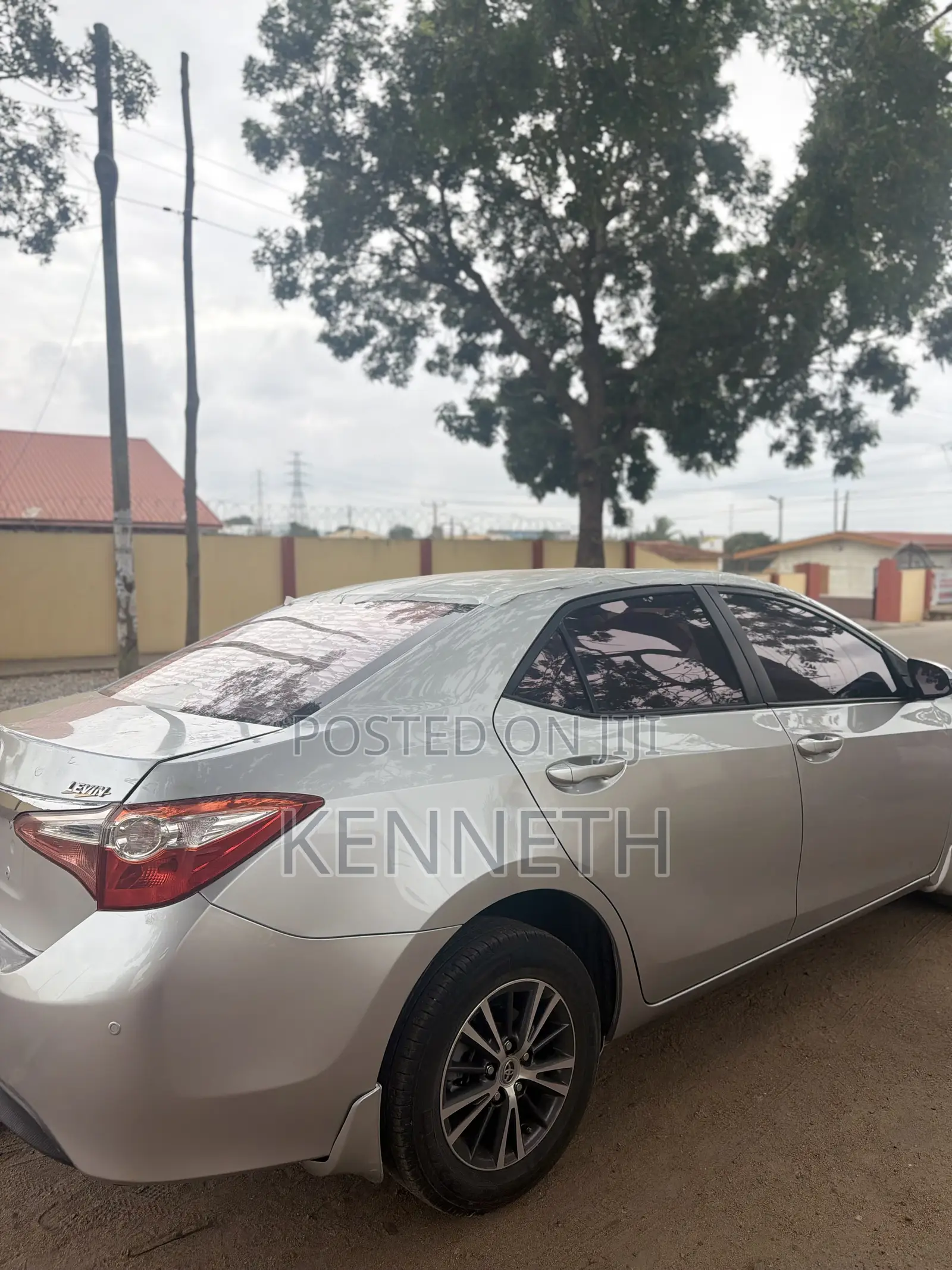 Toyota Corolla 2016 Silver