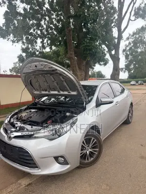 Toyota Corolla 2016 Silver
