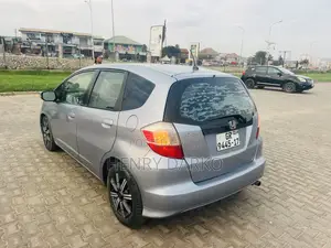 Honda Fit 2012 Silver