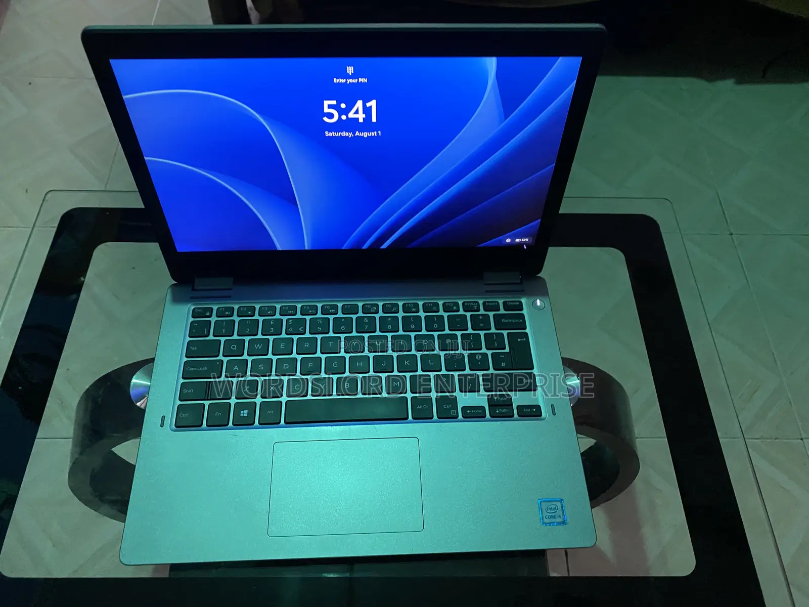 Laptop Dell Latitude 3310 2-in-1 8GB Intel Core i5 SSD 256GB