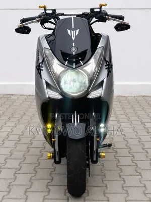 Yamaha Majesty 2018 Silver