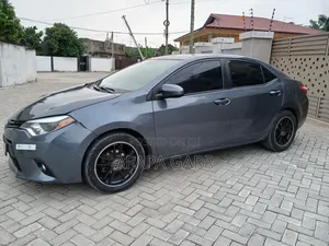 Toyota Corolla 2016 Gray