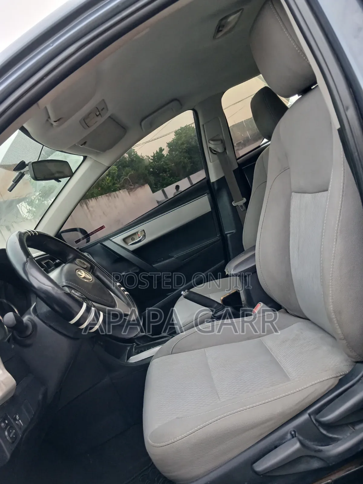 Toyota Corolla 2016 Gray