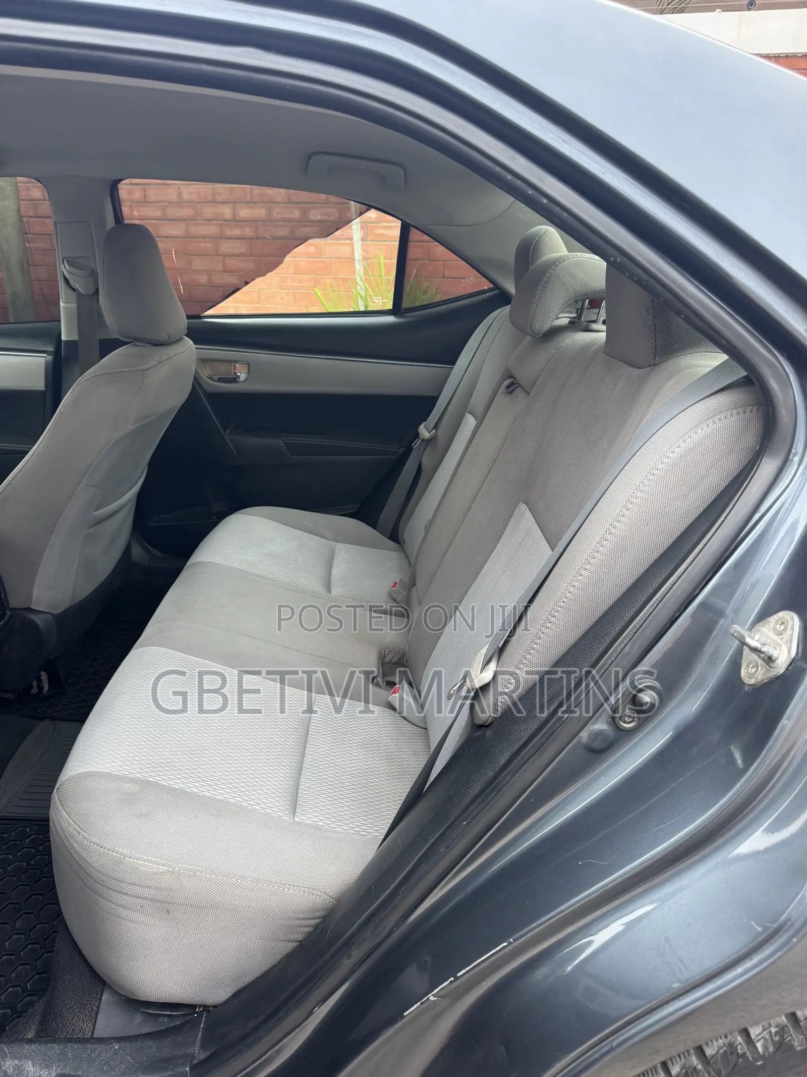 Toyota Corolla 2016 Gray