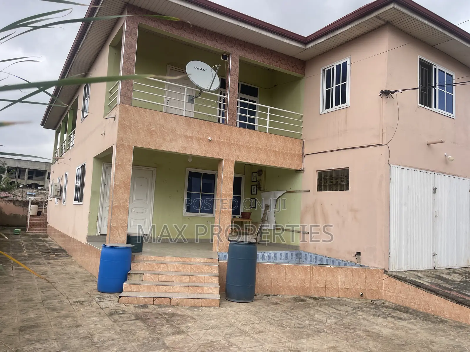 5bdrm House in Dome for sale