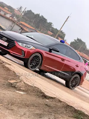 Hyundai Elantra Sport Sedan FWD (1.6L 4cyl 6M) 2017