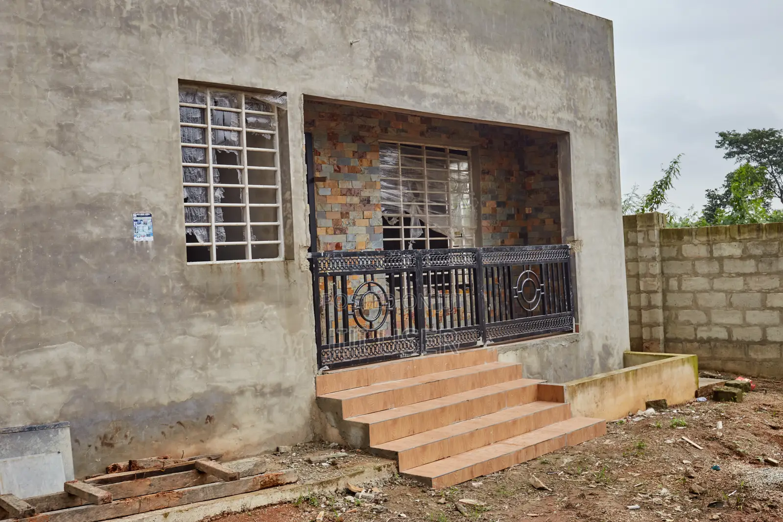 5bdrm House in Shama Ahanta East Metropolitan for sale