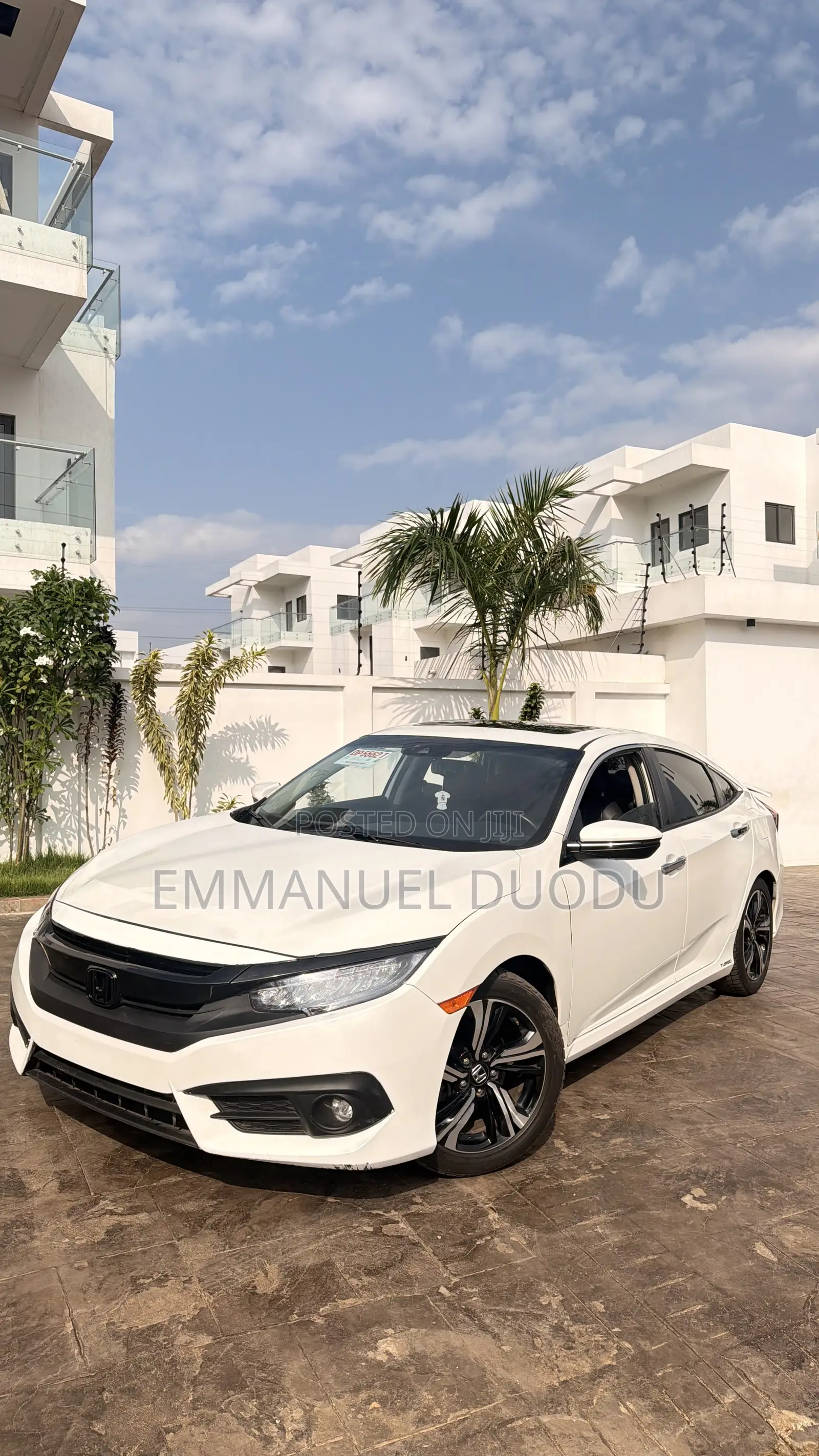 Honda Civic Touring Sedan 2018 White