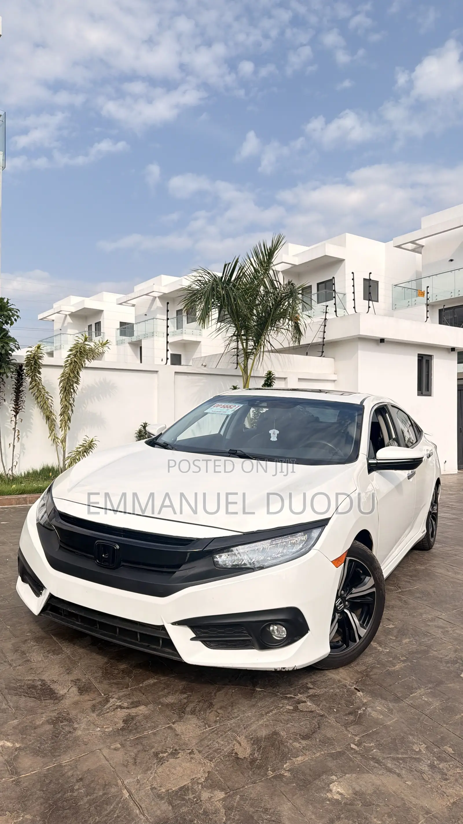 Honda Civic Touring Sedan 2018 White
