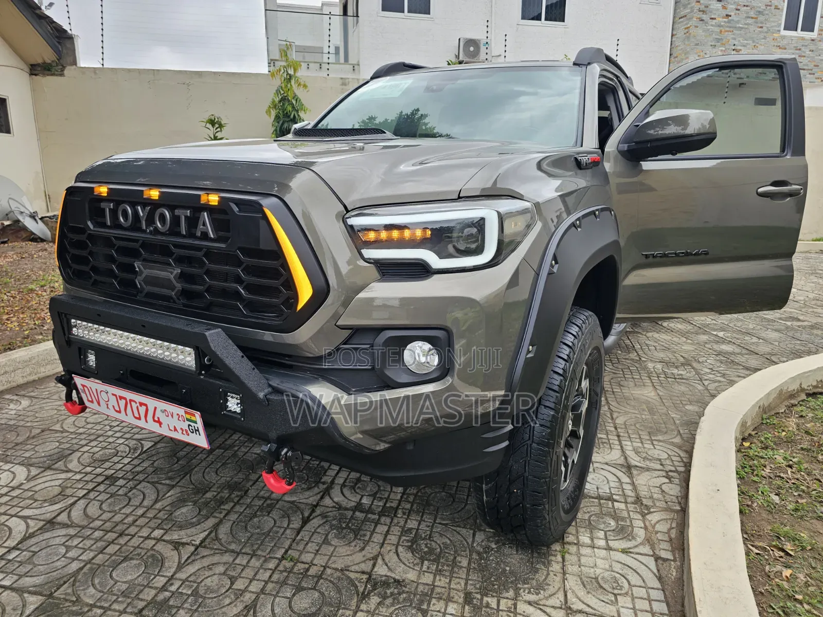 Toyota Tacoma 2019 Green