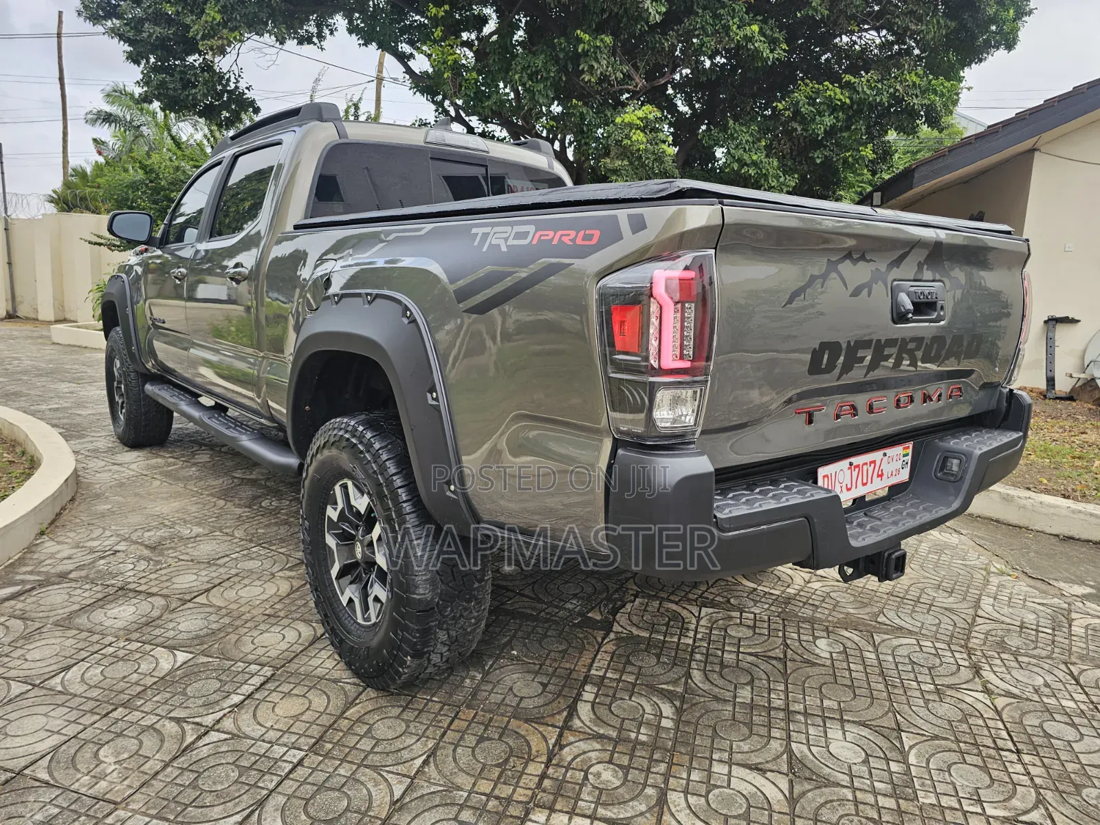 Toyota Tacoma 2019 Green