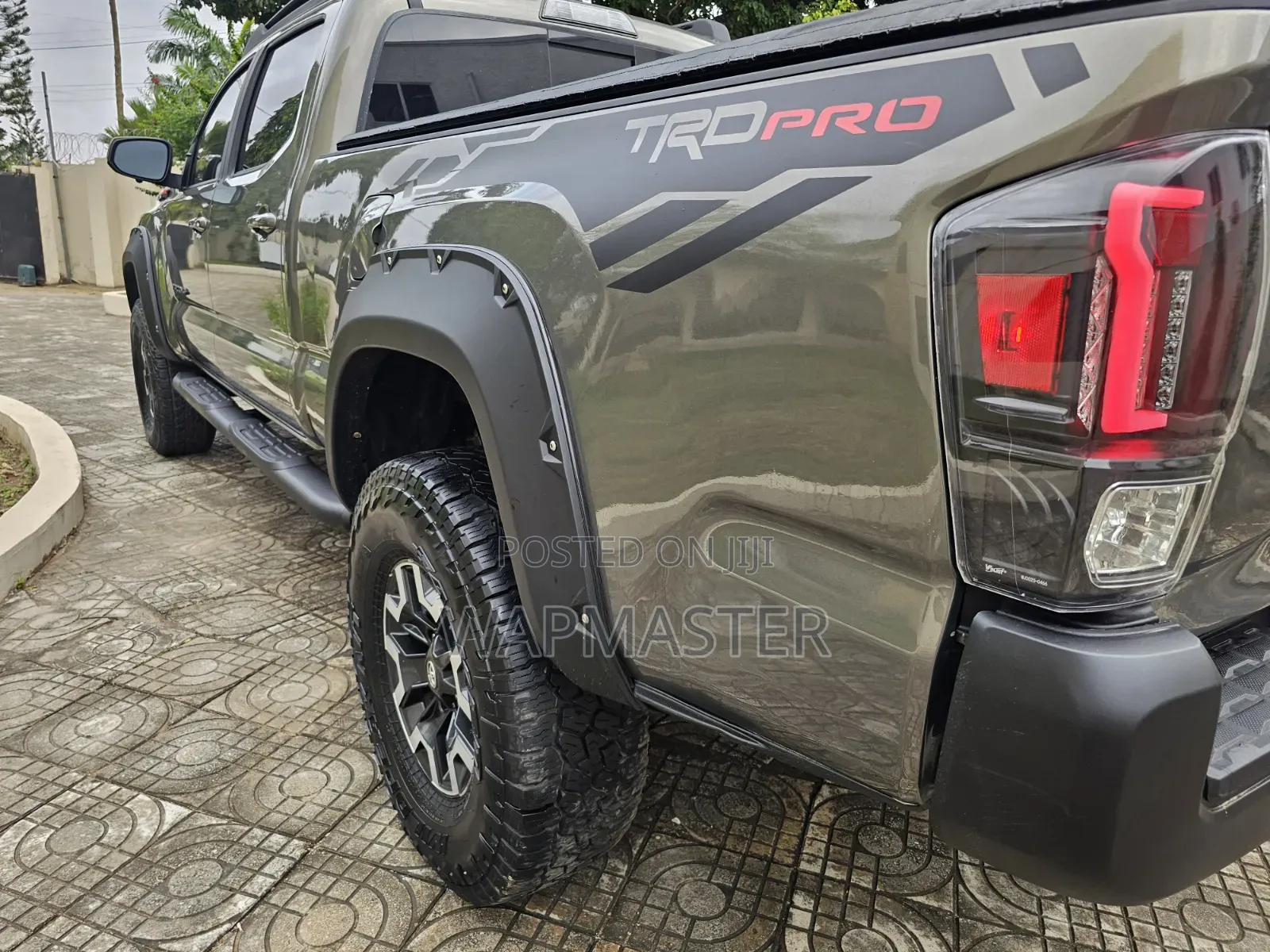 Toyota Tacoma 2019 Green